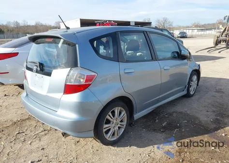 2011 Honda Fit Sport z USA, uszkodzony, nr VIN JHMGE8H52BC024508